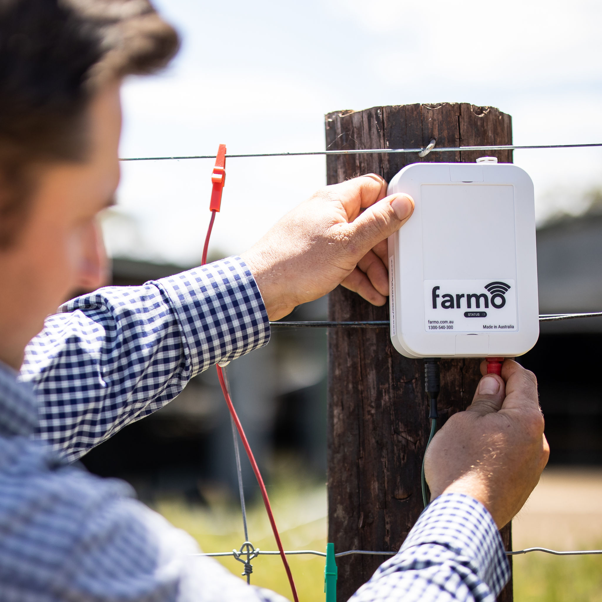 electric fence sensor